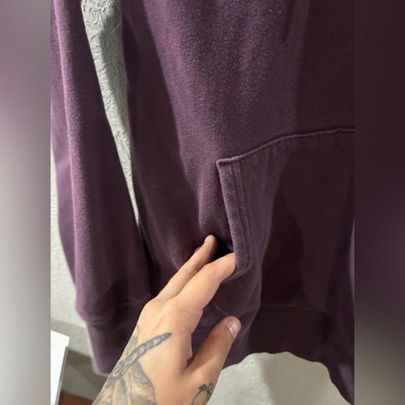 The North Face large logo deep purple spellout pullover hoodie women’s small - Picture 3 of 5